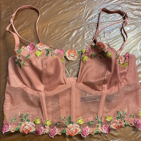 Victoria's Secret sexy Unlined Floral Embroidered corset size M - Picture 3 of 14